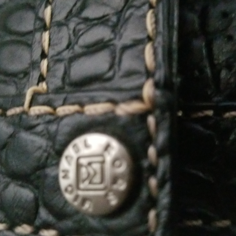 Black women alligator print hand bag. Very good conditions. No defects - Picture 4 of 10